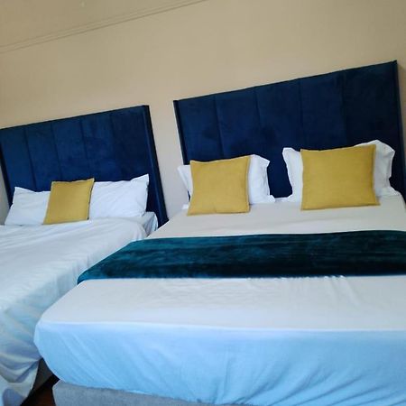 Hotel Triple S Bellville Exterior foto